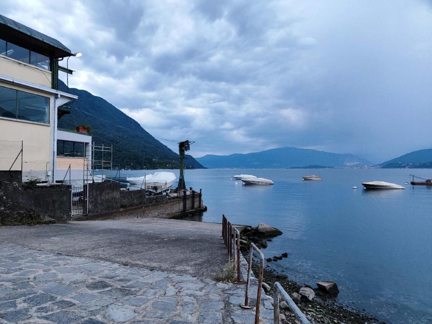 Natura Tra Bosco E Lago Castelveccana Εξωτερικό φωτογραφία